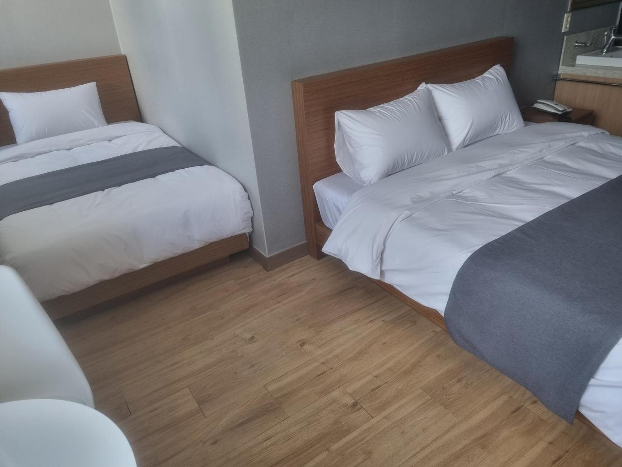 Hotel Noah Puszan Kültér fotó