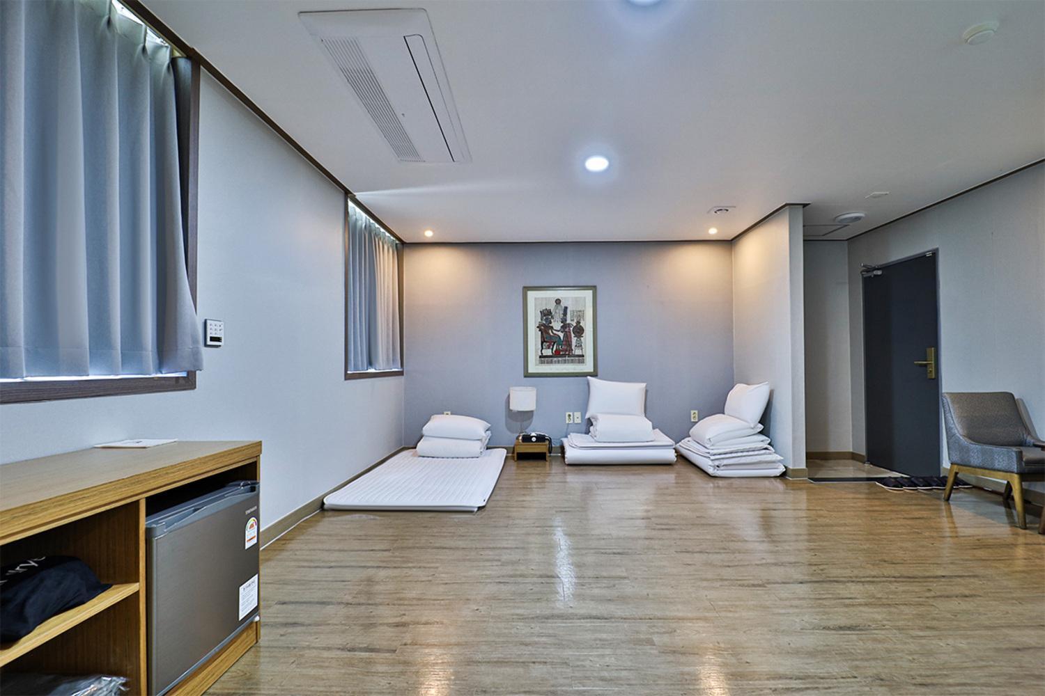 Hotel Noah Puszan Kültér fotó